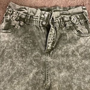 Army green high waist jeans